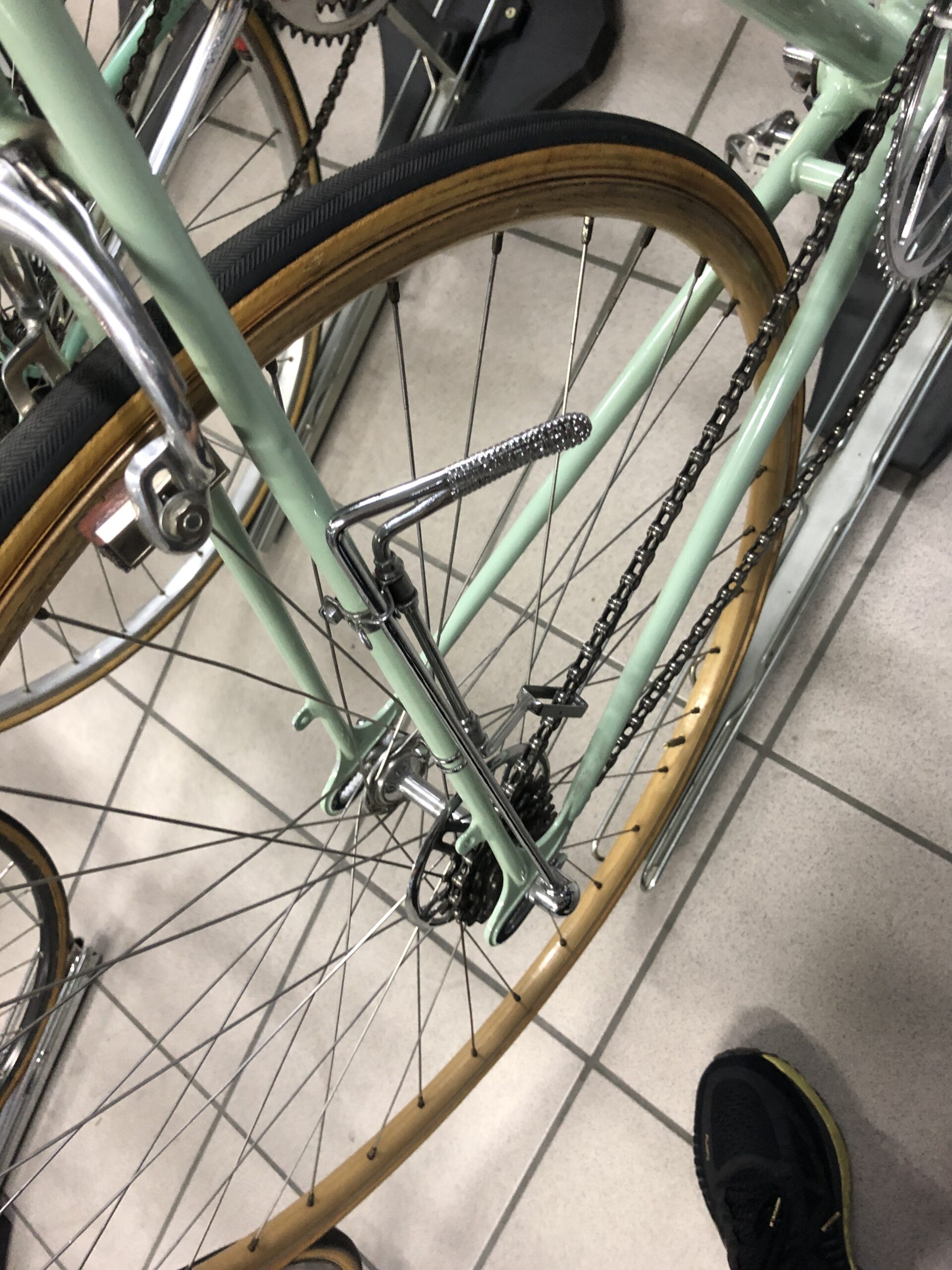Thai Do - Fahrradmuseum Hüttlingen - 1948er Bianchi mit 1. Campagnolo-Schaltung